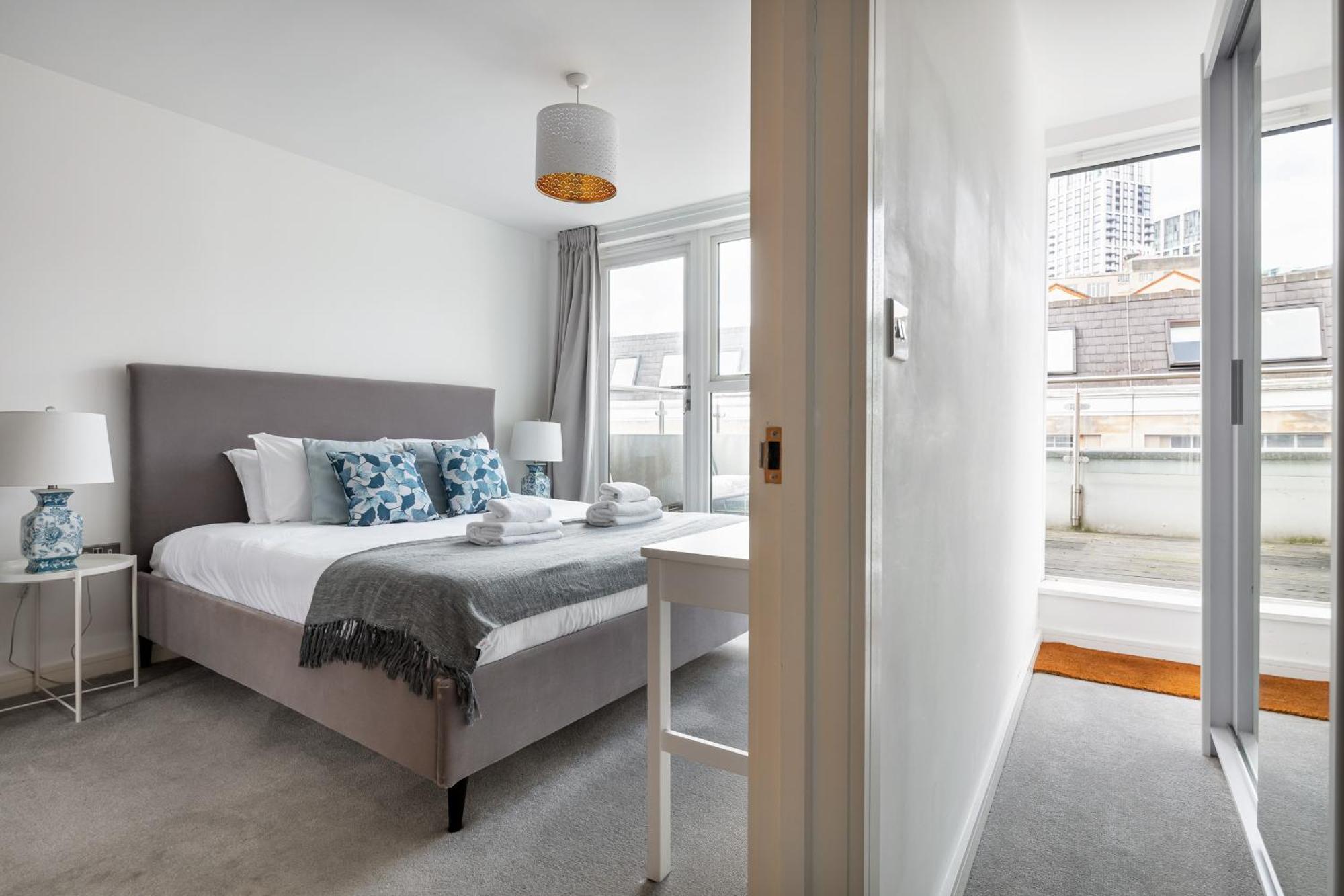 2 Bed 2 Bath Penthouse,terrace,london Eye,sleeps 6 Appartement *